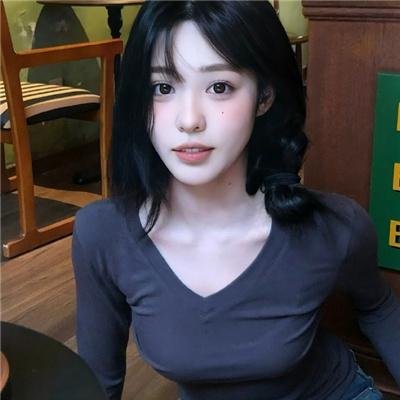 轻拍翻转小魔女